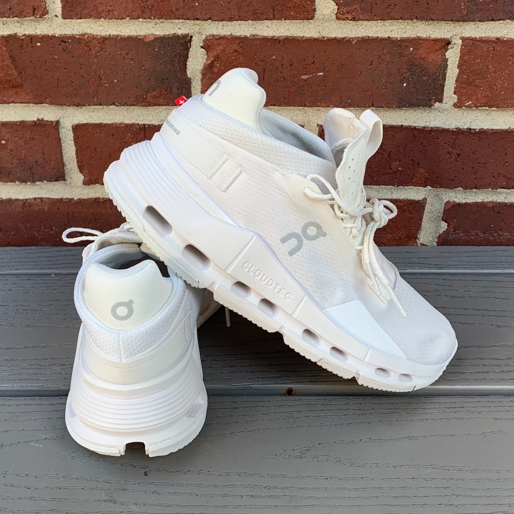 On Running Cloudnova Sneakers - Picture 13 of 14